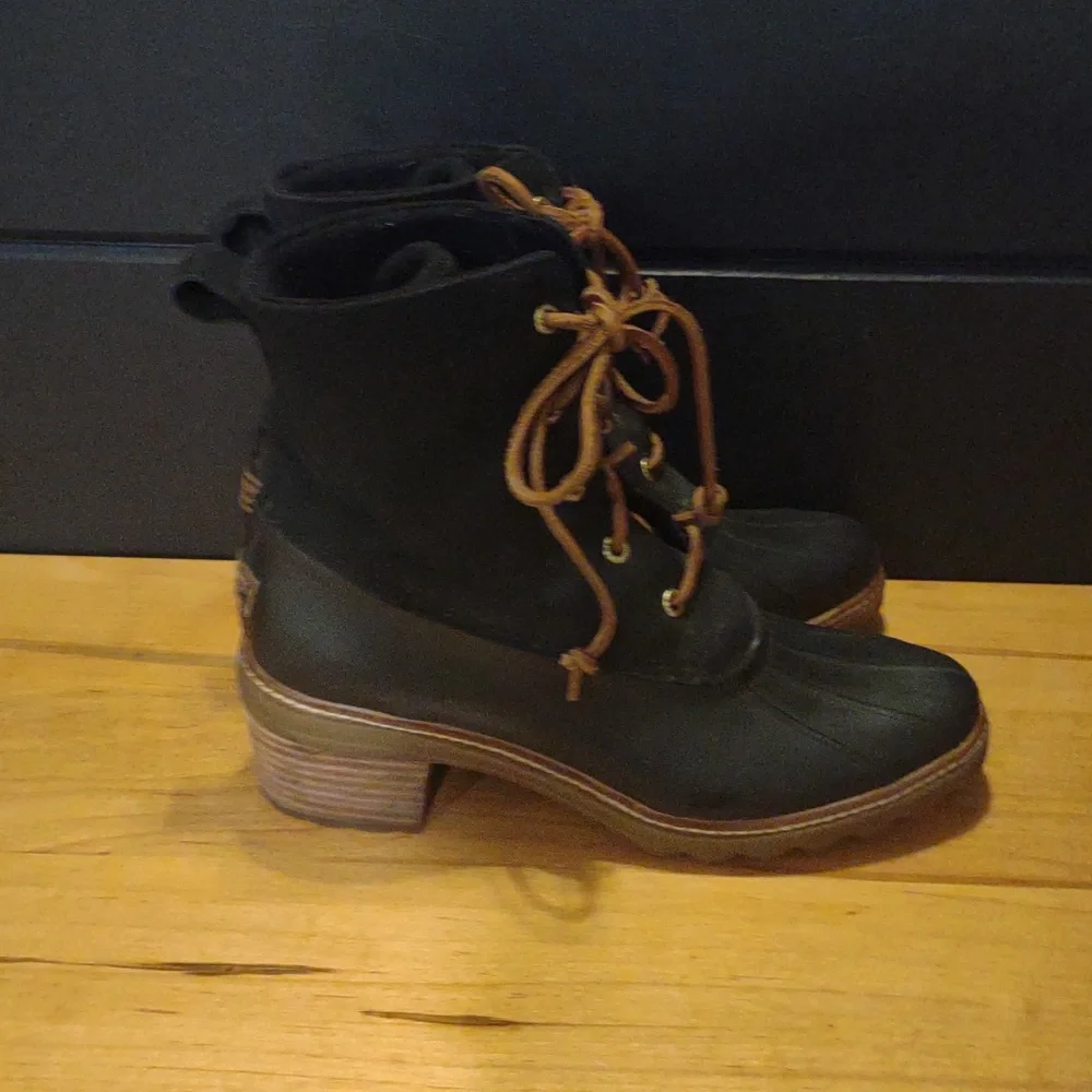 Sperry‎ Saltwater Heel Women's 10 Lace Up Boots